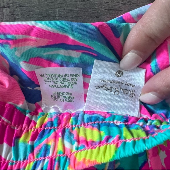 Lilly Pulitzer Gumbo Limbo Run Around Shorts XS - Picture 4 of 4